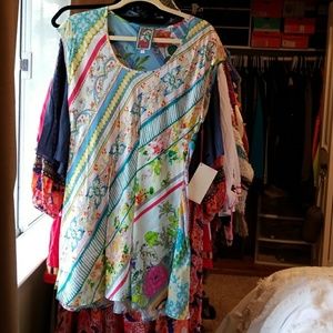 Johnny Was short sleeved Tunic  NWT